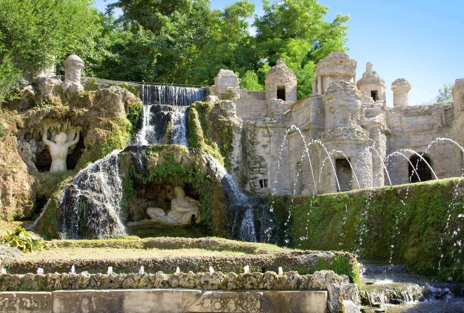 Tour + Transporte a Tivoli: ¡descubre la Villa Adriana y la Villa d'Este!