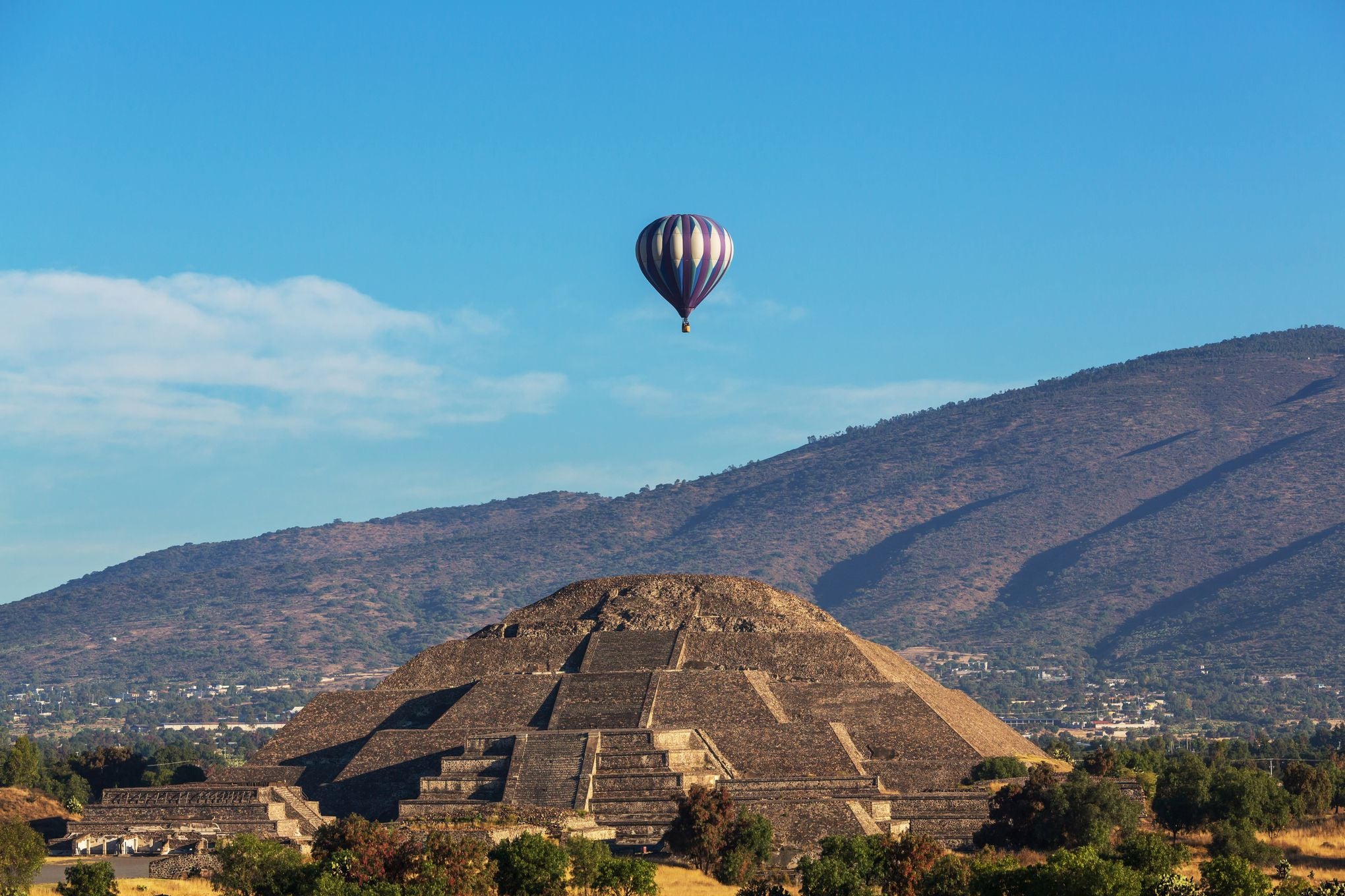 Vuelo en globo aerostático por Teotihuacán
